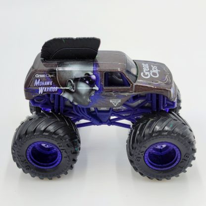 Minster Jam Monster Truck Great Clips scara 1:64