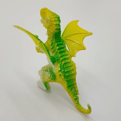 Dragon de jucărie, din plastic, cu aripi mobile