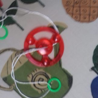 Yoyo/Ioio clasic roșu cu inele verzi